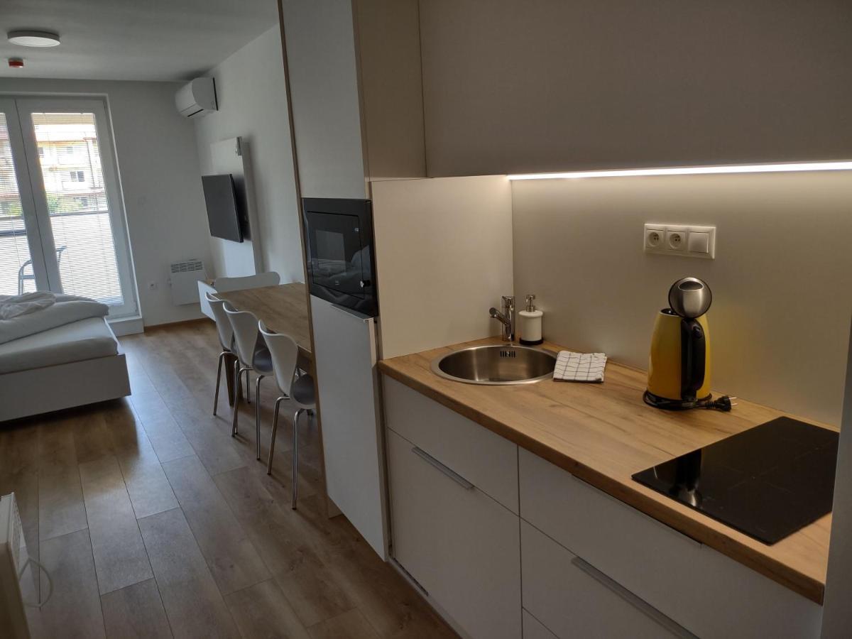 Apartman Kyjev Podhájska Exterior foto