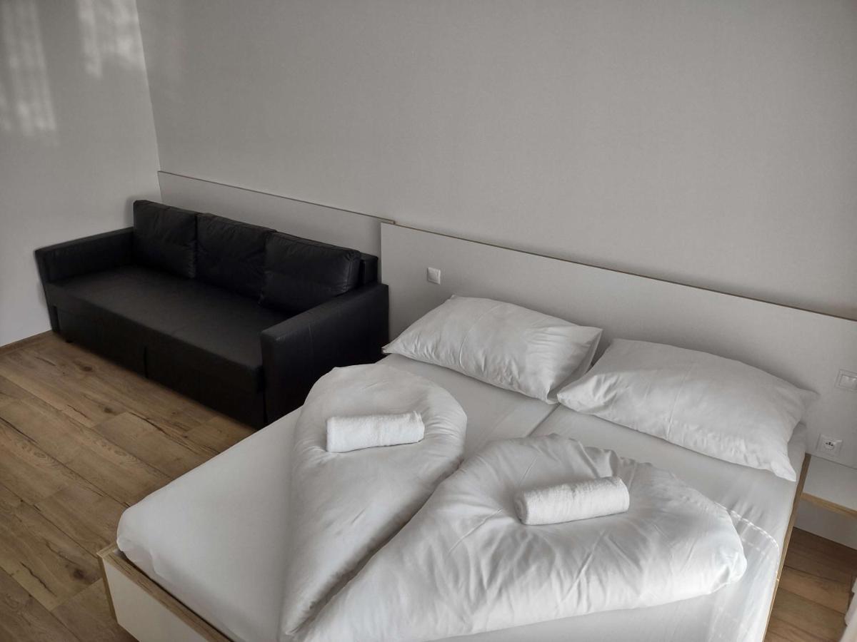 Apartman Kyjev Podhájska Exterior foto